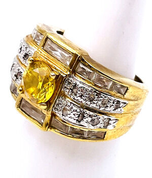Round Citrine Crystal Gold Tone Ring Size 7 Band Cocktail Costume Jewelry Womens